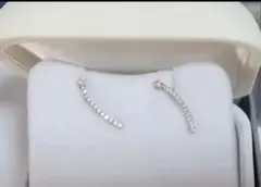 スタージュエリープレシャス⭐︎プラチナ流れ星ピアス