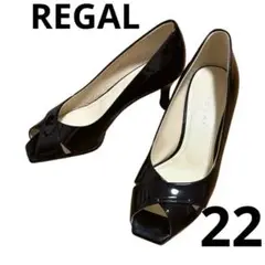 【美品】REGAL ブラック オープントゥヒール　エナメル　22