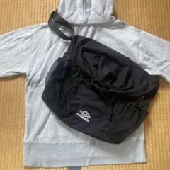 UMBRO ナイロン ショルダーバッグ ブラック 黒