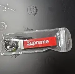 Supreme レッド キーホルダー