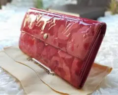 ✨良品✨ ルイヴィトン ヴェルニ ポルトフォイユ サラ 財布 長財布
