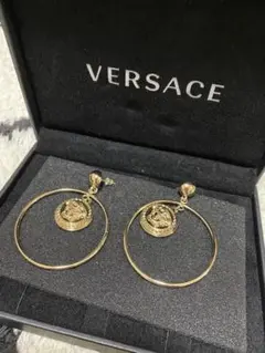 ヴェルサーチ Versace ピアス