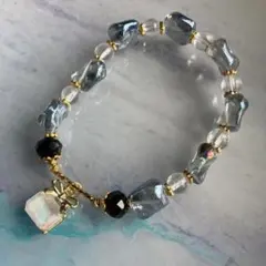 Item thumbnail for item 946c789c-dd2a-4268-a3a1-2826ba97f51b