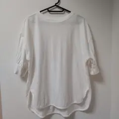 Pierrot　ホワイト 半袖 Tシャツ バックプリーツ