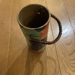 レトロなつばきの花瓶 陶器