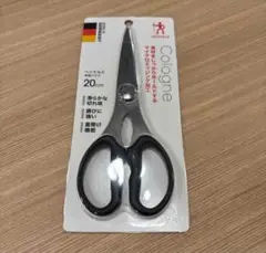 Item thumbnail for item 3807fd4d-f181-42a0-938e-f00e42f37e12