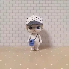 カプセルドール猫　白ドット柄の帽子&ミニポシェットセット