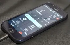 らくらくスマートホン　　docomoF-42A 本体のみ