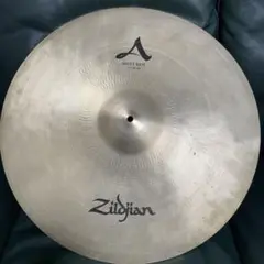 A ZILDJIAN SWEET RIDE 23
