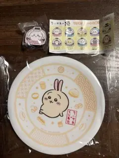 ちいかわ　くら寿司　うさぎ皿
