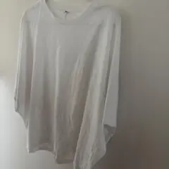 ユニクロMサイズタグTシャツ　ラグラン