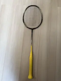 え*ん様 美品 AXFORCE100 4UG5 Li-NING アックスフォース LI-NING リーニン バドミントンラケット アックスフォース 100