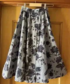 VIPEL イトキン　フラワープリント フレアスカート サイズ63cm