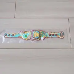 ディズニー　カプセルトイ　リストバンド　スプラッシュ