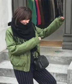 Item thumbnail for item f0d1bd6a-fb61-4b99-8538-3cc7cb50f36e