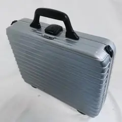 宋支配人リモワ　ビューティーケースSamba Novaサンバノヴァ 中古品 2025年最新】RIMOWA SAMBAの人気アイテム - メルカリ