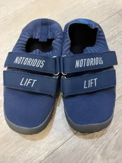 NOTORIOUS LIFT トレーニングシューズ ネイビー