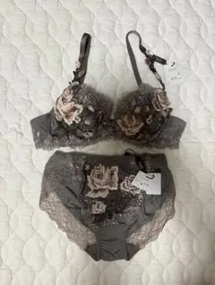 Item thumbnail for item 054694ad-da0b-4061-b4de-2079b3f47a3f
