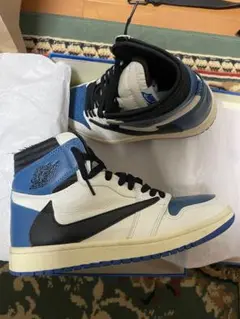 travis Scott フラグメントfragment 　スニーカー