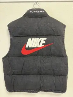 Supreme/Nike デニムパファーベスト ブラック Supreme®/Nike® Denim Puffer Vest | Supreme 24ss
