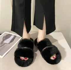 ♥️残りわずか♥️おしゃれ　オープントゥー　ファーサンダル　ブラック　人気