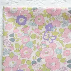ベッツィバタフライ　ブロッサム　輸入リバティタナローン　30cm×50cm