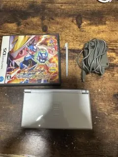 ☆充電器付き・予備タッチペン付☆Nintendo ニンテンドーDS Lite
