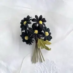 7011 布花 マーガレット コサージュ ハンドメイド 卒業式 入学式 結婚式