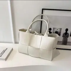 ハンドバッグ