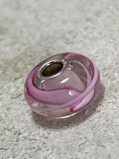 trollbeads ローズリボン