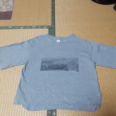 値下げしました。HONORÉ グレー Tシャツ 風景プリント