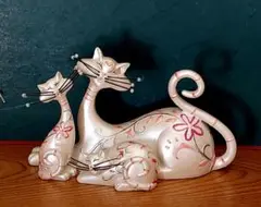 猫の置物