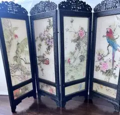 花と鳥の絵柄の木製屏風置物