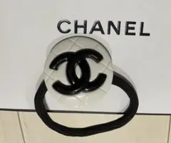 CHANEL ヘアゴム