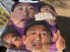 阪神タイガース 岩崎優 シークレット 顔柄 Tシャツ 新品 2025