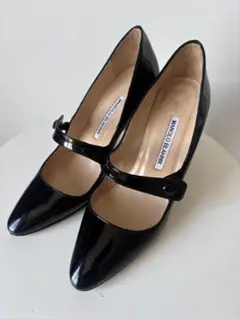 MANOLO BLAHNIK メリージェーン　ベルベット　37サイズ　ネイビー MANOLO BLAHNIK メリージェーン ベルベット 37サイズ ネイビー