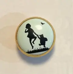 【希少】 HALCYON DAYS ENAMELS クマのプーさん 小物入れ 希少】 HALCYON DAYS ENAMELS クマのプーさん 小物入れ（未使用