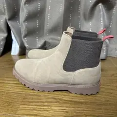 ベージュ スエード サイドゴアブーツ
