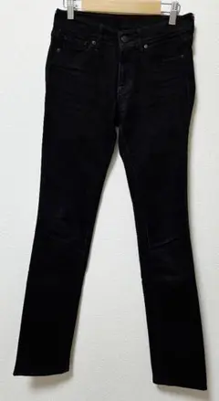 【SALE】UNIQLO スキニーストレートジーンズ 黒ダメージ色 23inch