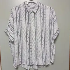 Pyumosso 半袖シャツ Mサイズ 花柄