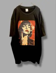 【期間限定値下げ】タバコ　煙草　女　Tシャツ　L 殺し屋
