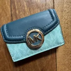 Michael Kors 三つ折り財布 青水色