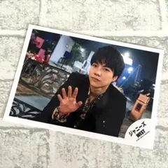 重岡大毅　公式写真　サムシングニュー　②