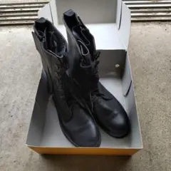 Item thumbnail for item b17ace81-86c4-4247-af9e-3e02b61b313a