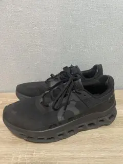 on クラウドモンスター　オン　ブラックメッシュアッパー厚底スニーカー