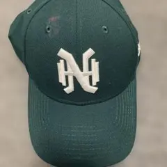 New Era 緑色キャップ N刺繍