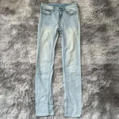 Item thumbnail for item 11686fd9-a419-4621-8fb5-37ae01ba10d8