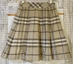 Burberry London チェック柄 フレアスカート ひざ丈