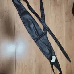 タグ付き　シンプル 黒 ベルト サイズF