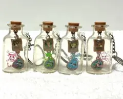 ワンピース　ボトルシップ風　キーホルダー　4点セット